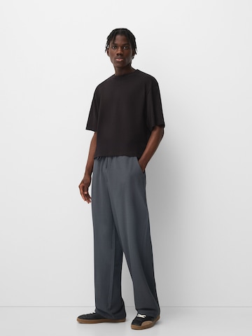 Bershka Loose fit Trousers in Grey