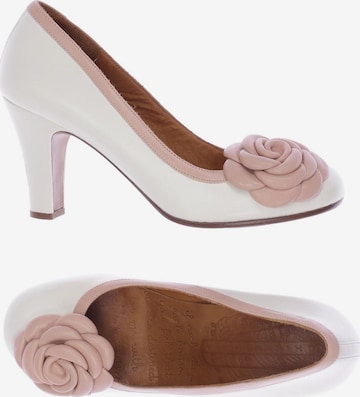 Chie Mihara High Heels & Pumps in 39 in White: front