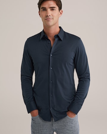 WE Fashion Slim Fit Paita värissä sininen: etupuoli