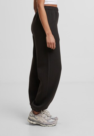 Urban Classics Tapered Housut värissä musta