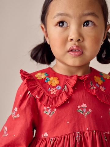 Next - Vestido en rojo