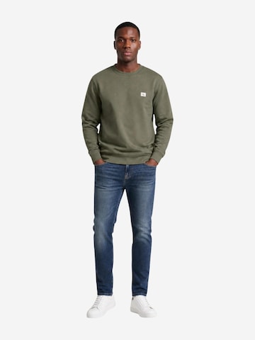 Calvin Klein Jeans Sweatshirt 'LV04RG268G' i grön
