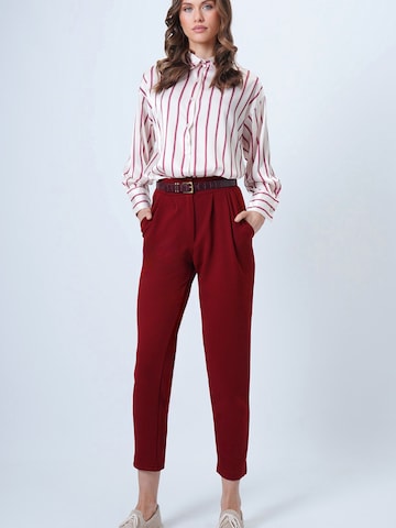 Trend Alaçatı Stili Tapered Bandplooibroek in Rood: voorkant