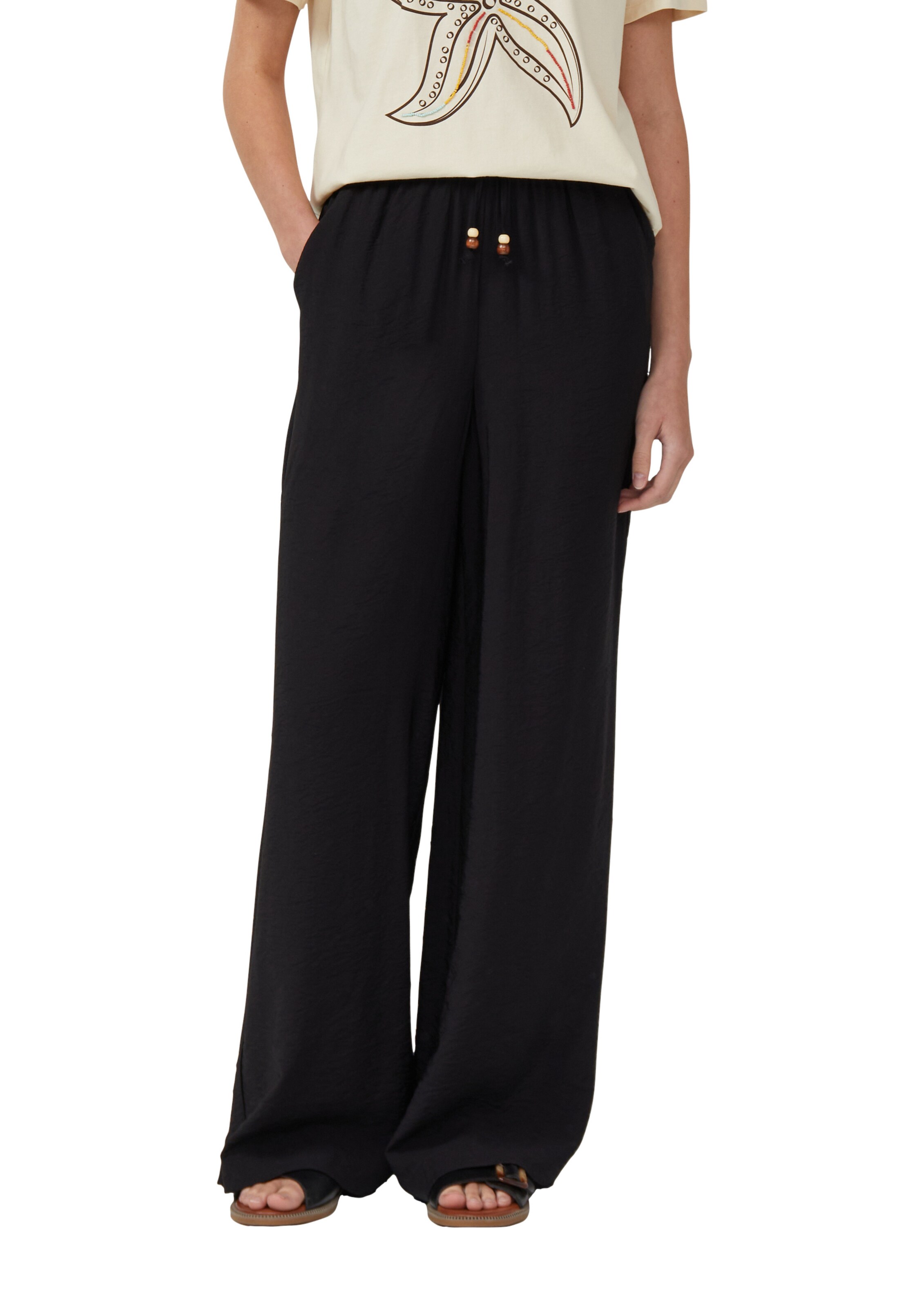 s.Oliver Wide leg Pants in Black: front