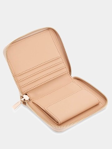 GUESS Portemonnaie 'Maxine' in Beige