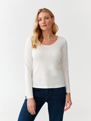 TATUUM T-shirt i vit: framsida