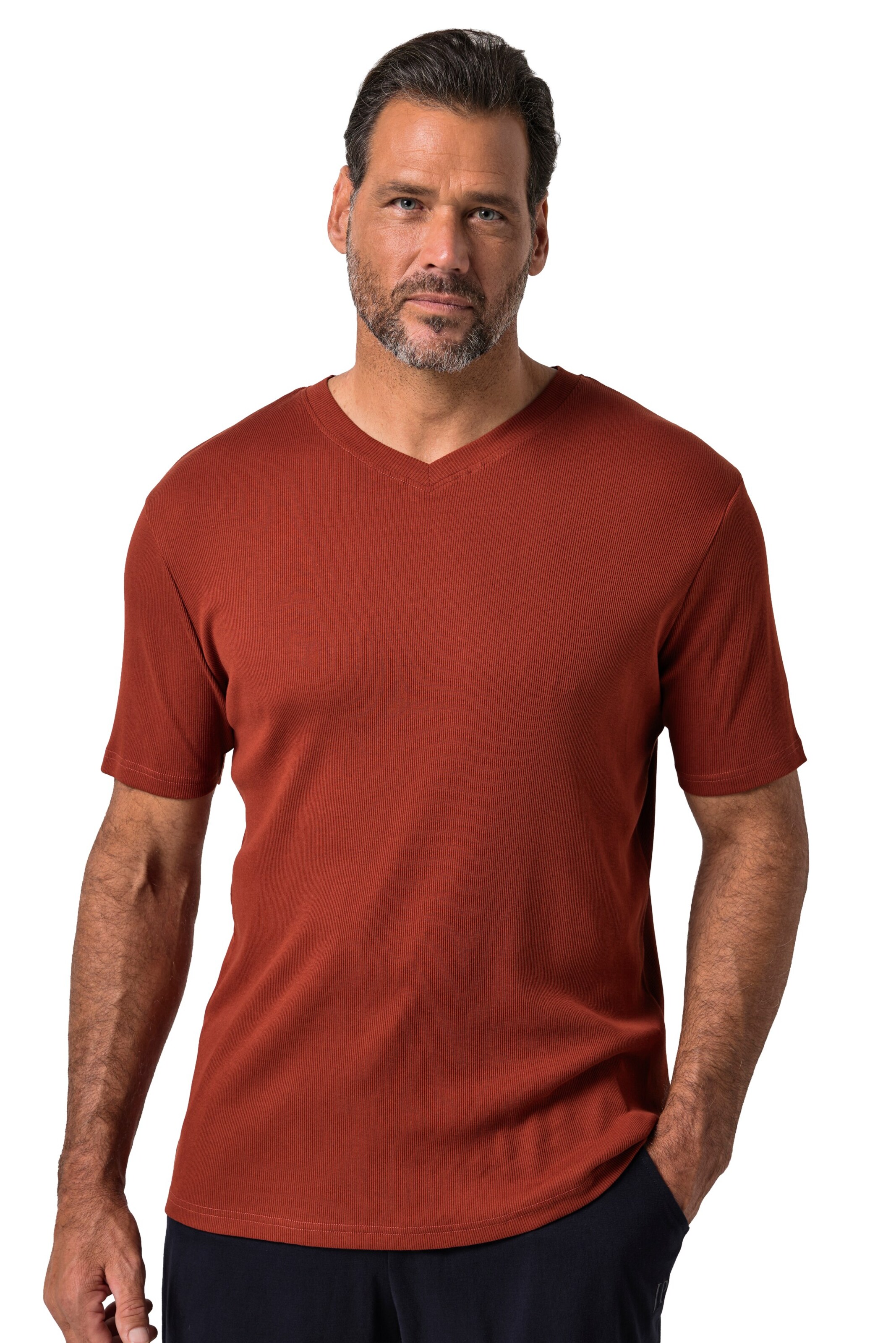 JP1880 Undershirt in Red: front