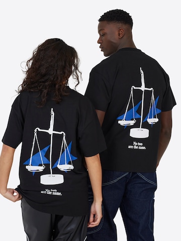 Legacy Studios Shirt in Black: front