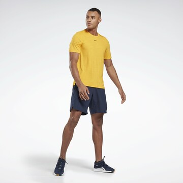 Maglia funzionale di Reebok in oro