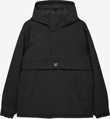 Pull&Bear Winter Jacket in Black: front