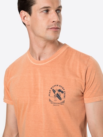 Revolution Тениска в оранжево