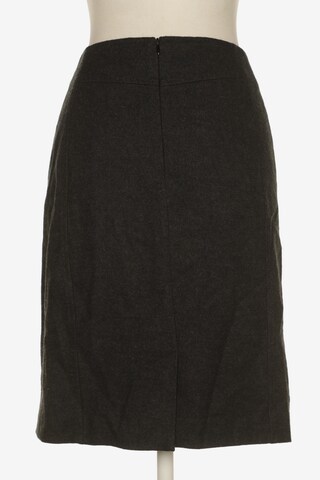 Riani Skirt in M in Black