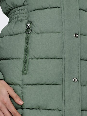 Veste d’hiver 'Luna' ONLY en vert