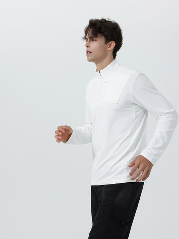 Youthup Shirt in White