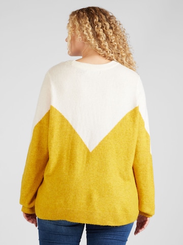 Vero Moda Curve Sweter 'PLAZA' w kolorze beżowy