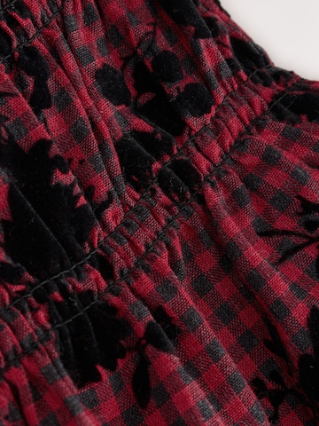 Next Blouse in Red