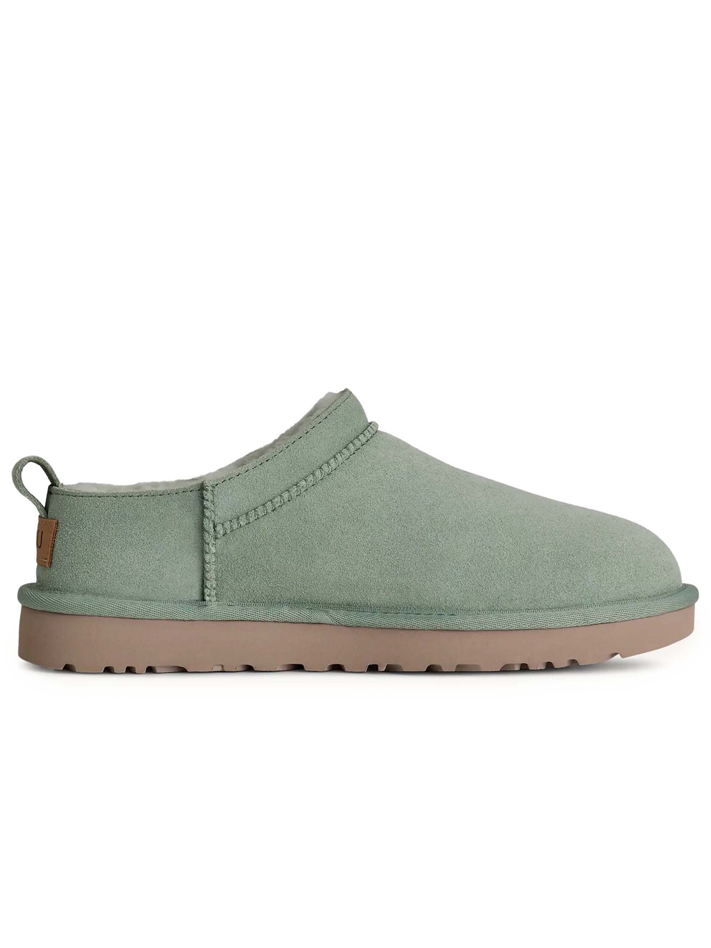 Chaussure basse 'Classic Micro' UGG en vert