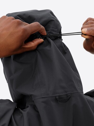 VAUDE Outdoor jacket 'Neyland' in Black