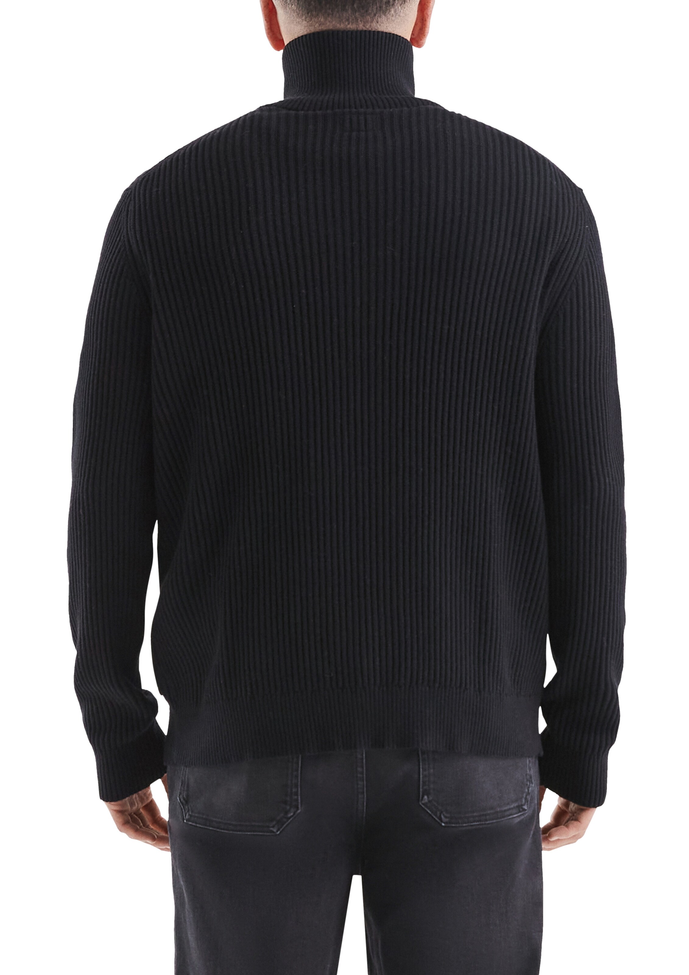 Pull-over ' ' QS en noir