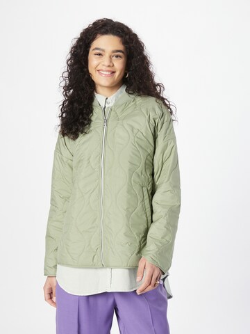 ESPRIT - Chaqueta de entretiempo en verde: frente