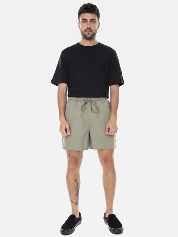 Baggy Pantaloni 'Mens Mirage Mox EB Shorts' di PUMA in verde: frontale