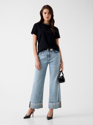GUESS - Camiseta en negro