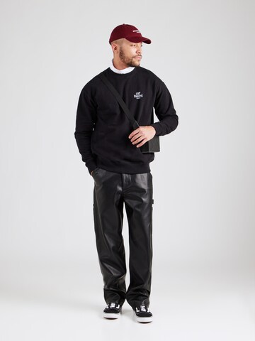 RevolutionSweater majica - crna boja