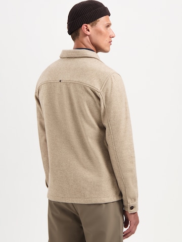 Coupe regular Chemise No Excess en beige