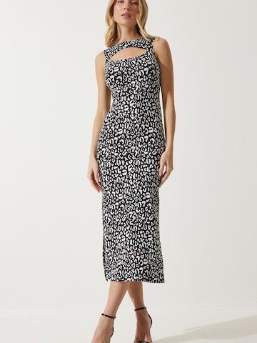 Happiness İstanbul Jurk in Zwart