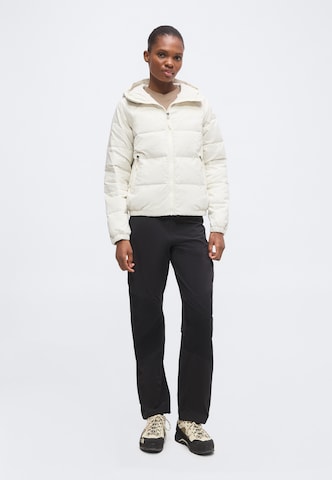 THE NORTH FACE Winter Jacket in White