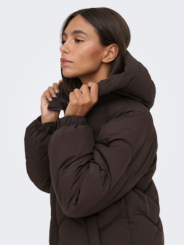 JDY Winter jacket 'JDYPower' in Brown