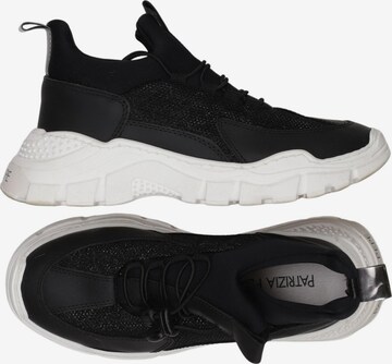PATRIZIA PEPE Sneaker 35 in Schwarz: Vorderseite
