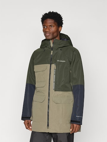COLUMBIA Спортивная куртка 'Coreshot™' в Зеленый: спереди