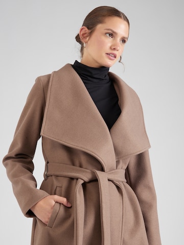 VILA Between-Seasons Coat 'Cooley' in Brown