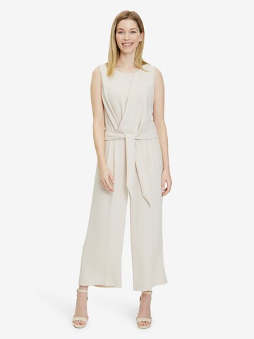 Betty & Co Jumpsuit in Beige: front