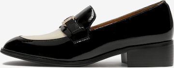 Chaussure basse Kazar en noir : devant