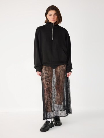 No Matter What Sweatshirt in Schwarz: Vorderseite