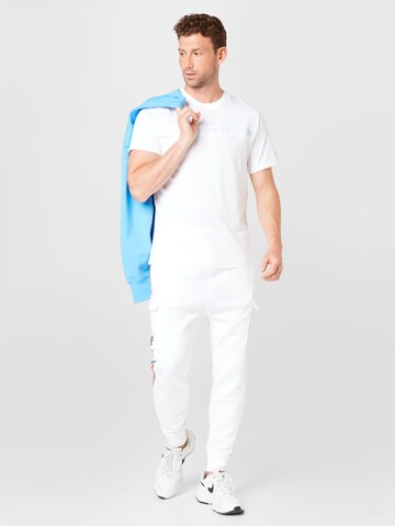 Nike Sportswear tavaline Klapptaskutega püksid, värv valge