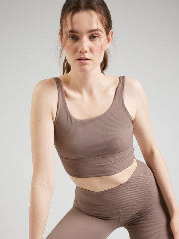 NIKE Bustier Sports-BH 'INF' i brun: forside
