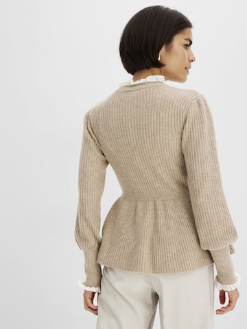 bonprix Tröja i beige