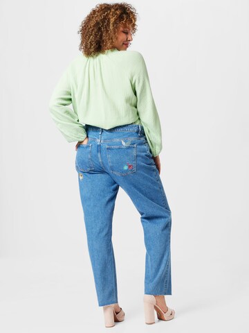 ONLY Carmakoma Regular Jeans 'Fine' in Blau