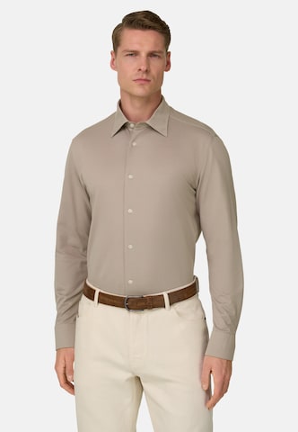 Coupe regular Chemise Boggi Milano en marron : devant