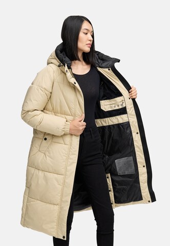 Cappotto invernale 'Yaskaa 16' di MARIKOO in beige