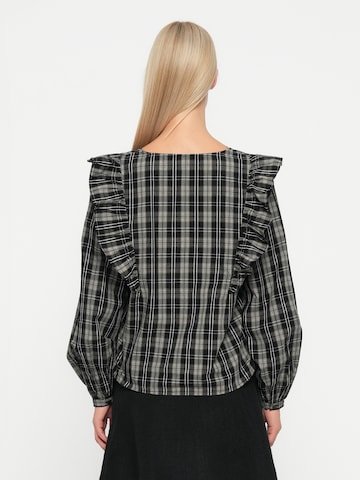 JDY Blouse 'JDYDOLLY' in Zwart