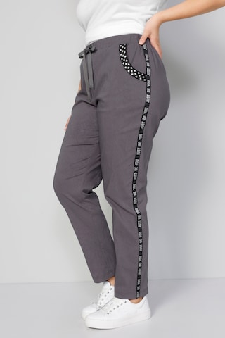 Effilé Pantalon MIAMODA en gris : devant
