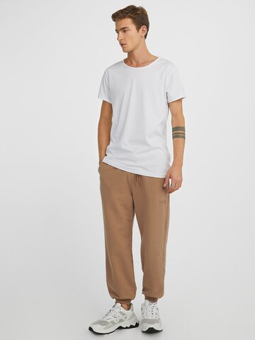 Young Poets Tapered Hose 'Maleo' in Braun