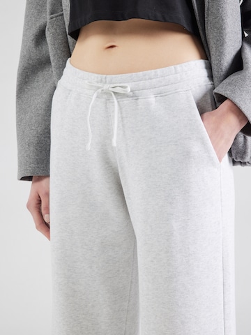 HOLLISTER Ohlapna forma Hlače | siva barva