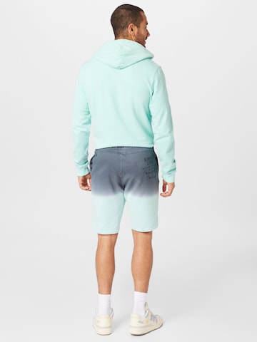 CAMP DAVID Regular Shorts in Grau