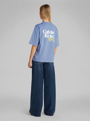 Maglietta di Calvin Klein Jeans in blu