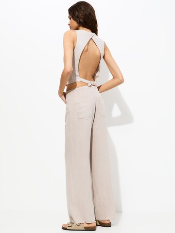 Pull&Bear Vest in Beige